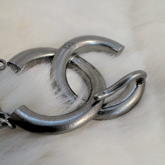 Chanel Gunmetal CC Tri-colored Bead Pearl Necklace & Waist Belt - Picture 8 of 11